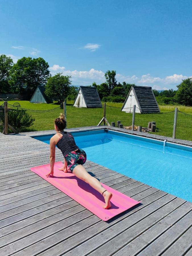 GreenValleyGlamping Sesce Pri Preboldu Buitenkant foto